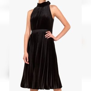Ted Baker London Cornela Pleated Midi Black Velvet Gala Dress Size 1/ US 4